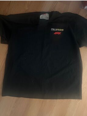 VIRAL🚨NWOT MENS Formula 1 Italia Black Graphic Tee🚨